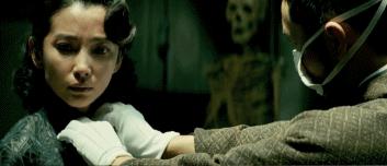 12年来无人超越，这姐妹花，撕得越狠爱越深