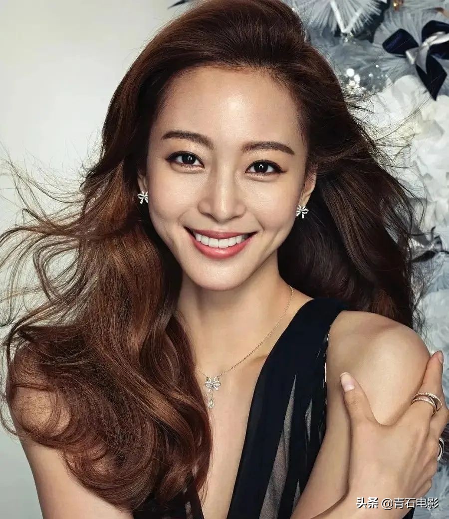 韩国两大女神全智贤pk宋慧乔,韩国逆龄女神全智贤宋慧乔