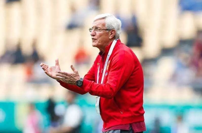 足球的本质是什么,足球的基本原理是什么