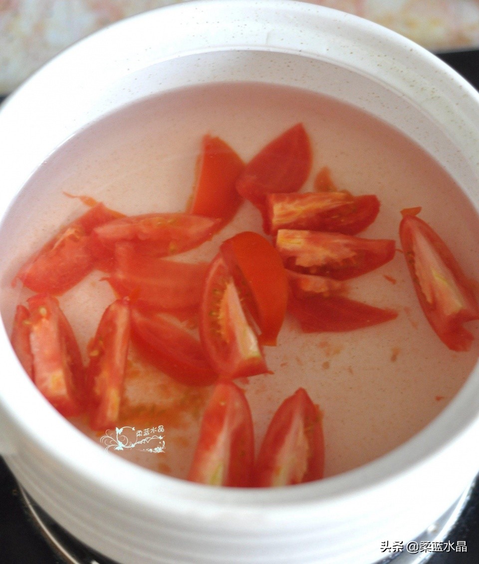 鸡放西红柿打汤怎样操作,番茄蛋汤需要放鸡汤吗