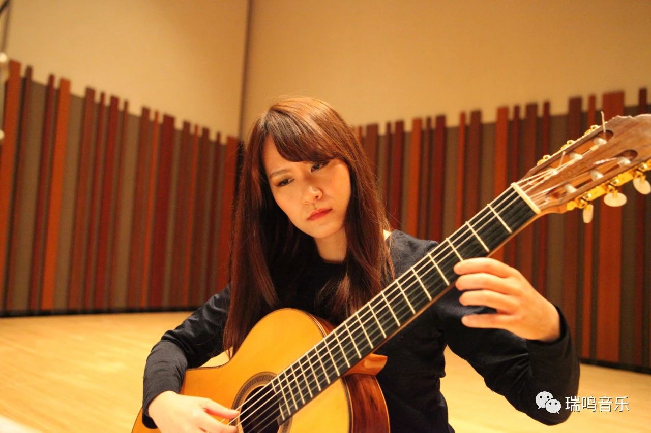 回望流年岁月,似水流光钢琴曲