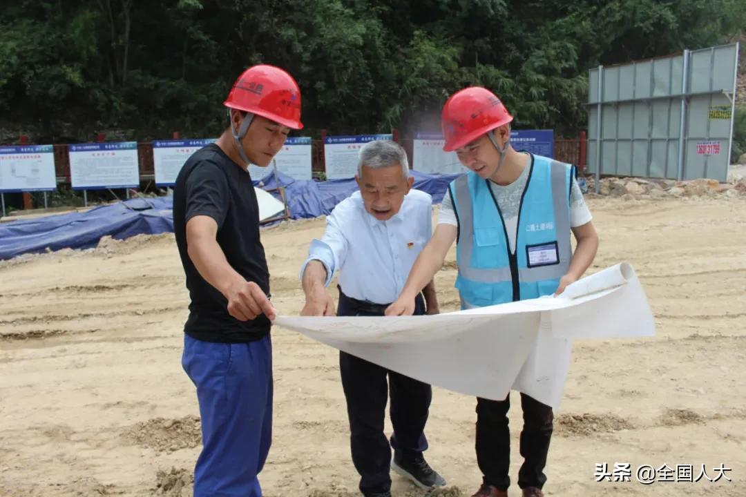 贵州省人大推动保护赤水河,贵州攻克贫困堡垒昂首迈步小康