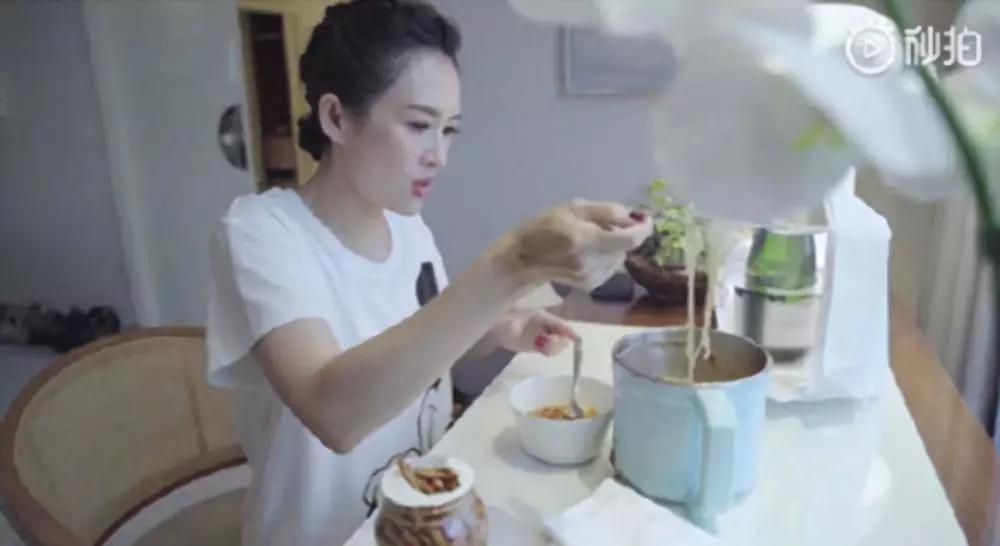 又一女孩因*肥药减**丧命！你不是在减肥，而是在自杀