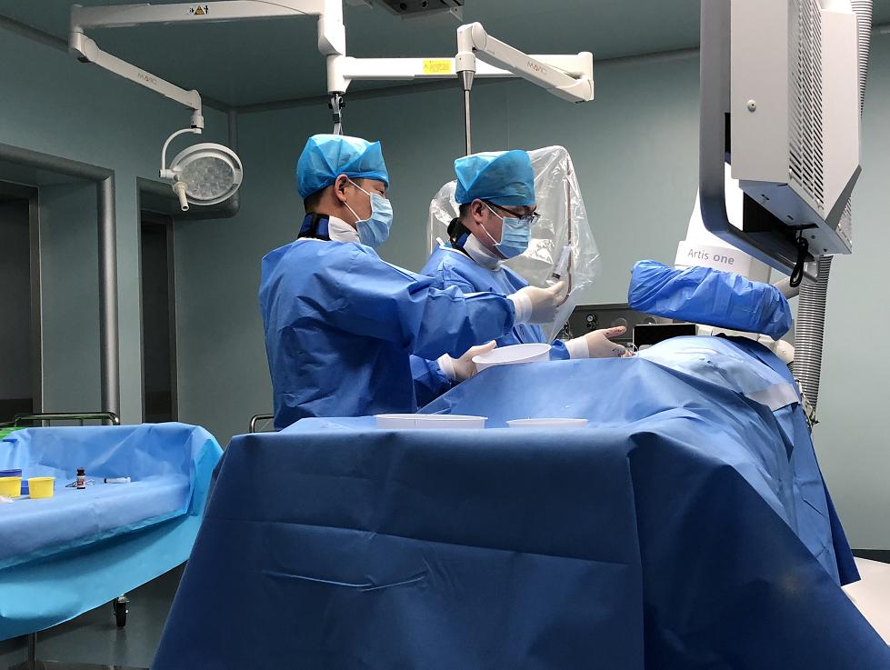 肿瘤手术死亡几率,介入治疗法能把癌细胞饿死吗