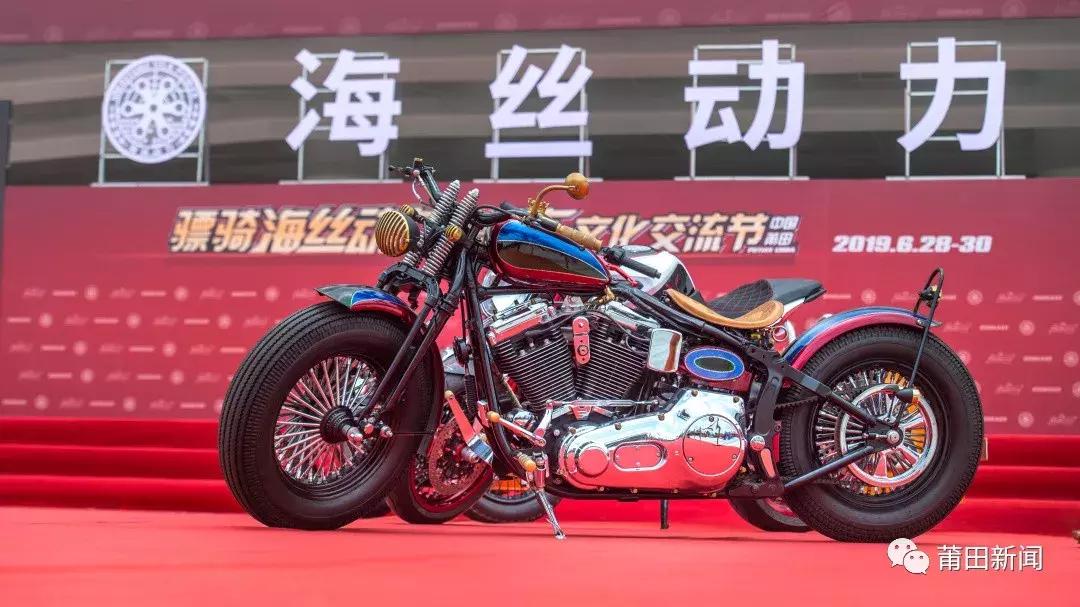 燃燃燃！数千辆机车齐聚莆田会展中心！崔健、唐朝乐队也要来了...