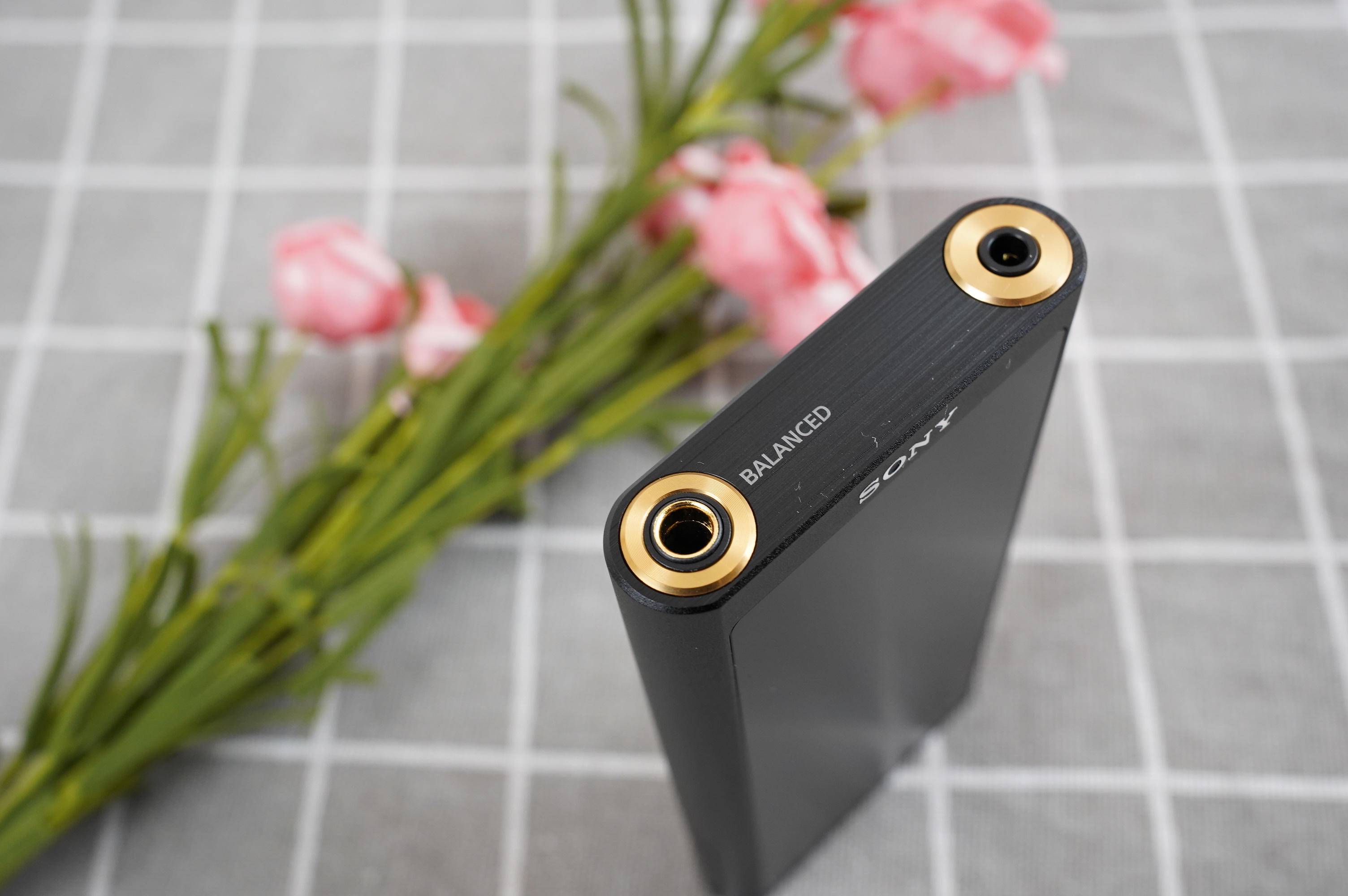 索尼nw-zx300a需要耳放吗,索尼播放器nwzx300a评测