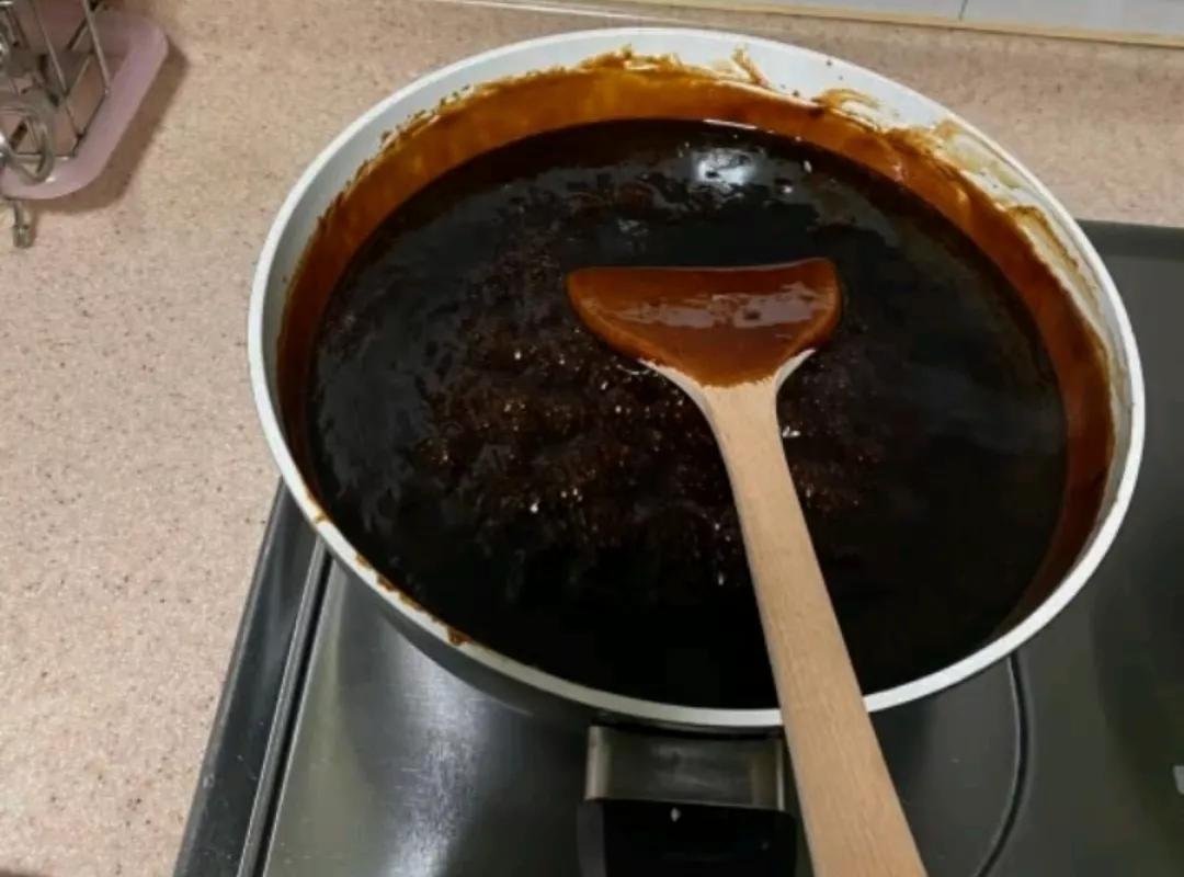 驴皮阿胶和猪皮冻有什么区别,猪皮冻和驴皮阿胶