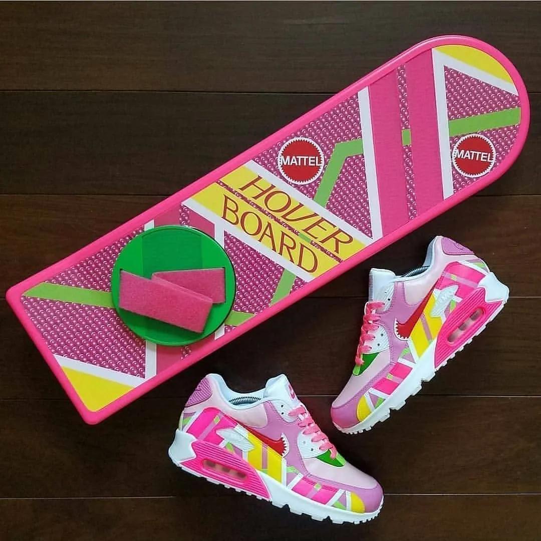 「整鞋外科」有人选择在鞋店“0元购”，有人通过球鞋定制来发声