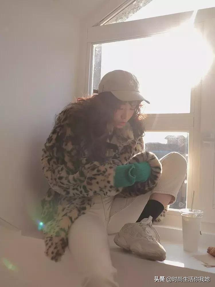 开春穿什么高级又时髦好看,新年如何穿得好看又暖又时髦