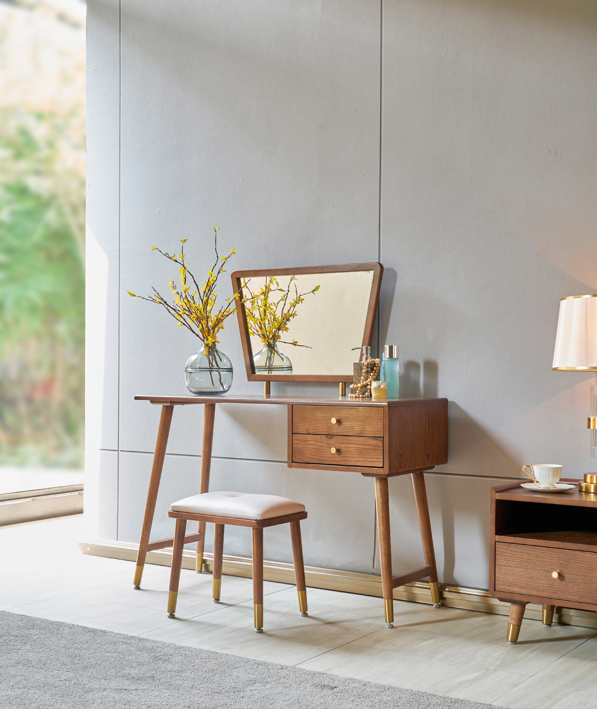 白蜡木|北欧神话中的“世界树”，也是家具界的扛把子