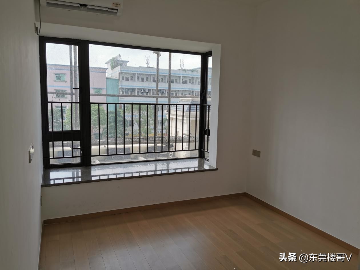 涓床閲岀▼鑺卞洯鐭崇ⅲ涓轰粈涔堝崟浠蜂綆,妤煎摜