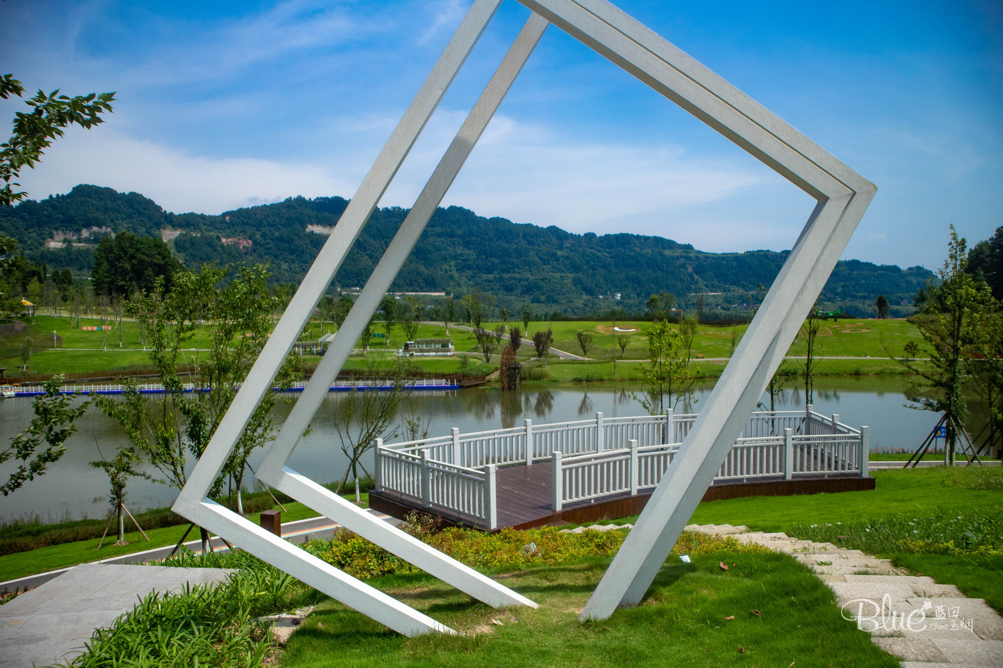 綦江横山花仙谷全景,重庆綦江看花景点推荐