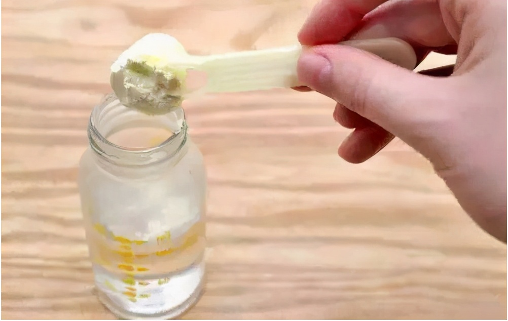 宝宝睡觉不踏实该怎么解决,宝宝睡觉不踏实怎么干预