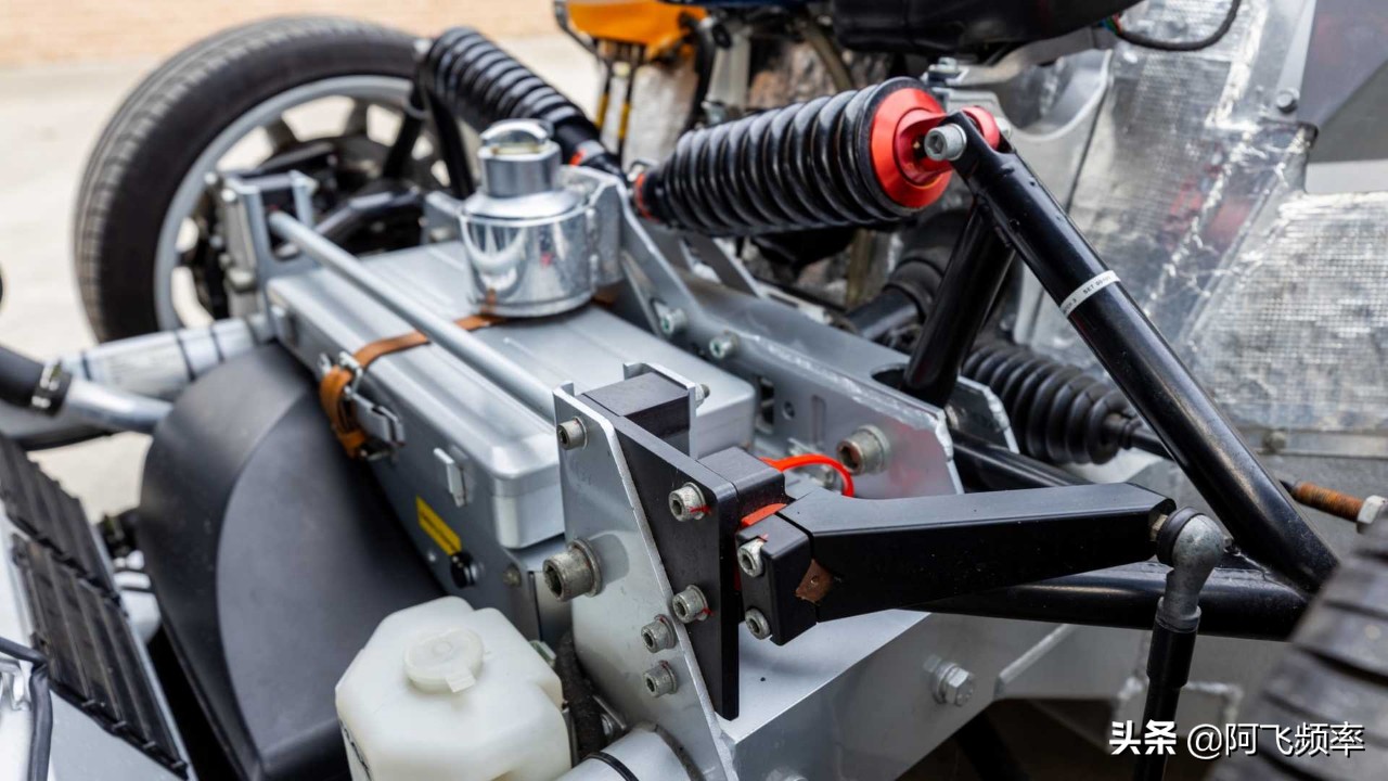 荷兰跑车世爵的价格,荷兰超跑