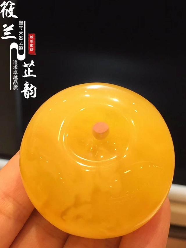 蜜蜡一克多少钱手串,一元一克的蜜蜡