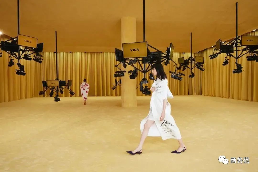 来一起看一路风景,来一起云赏花