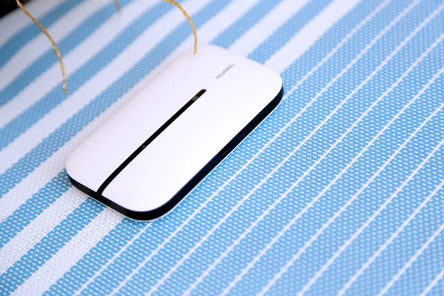 华为随行wifi3用什么卡好,华为随行wifi3真的好吗