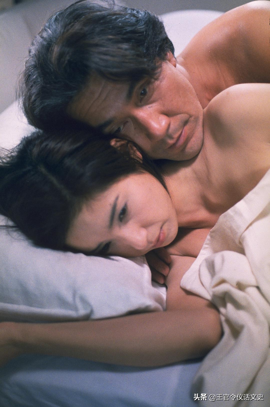 失乐园里爱情的描写,失乐园里什么是爱