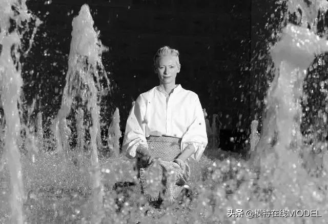 为什么时装秀上的衣服经常奇形怪状？不切实际的衣服到底有何用