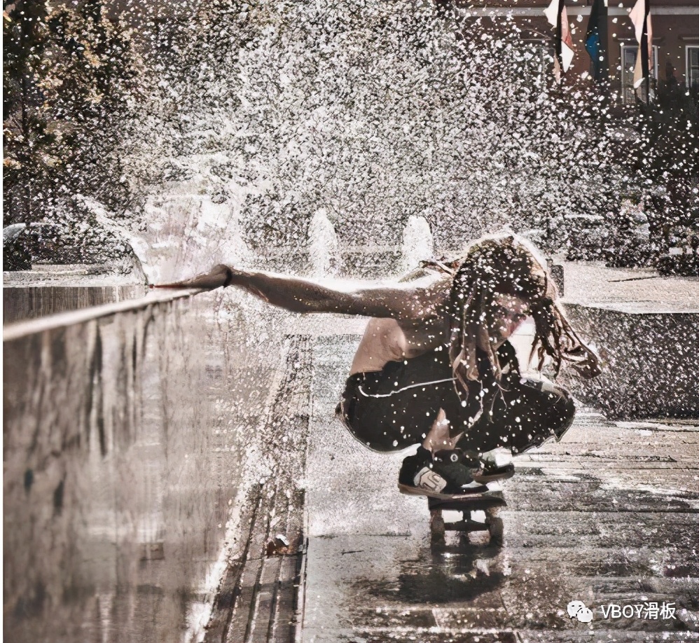 滑板课室|只认品牌和图案？进来学习挑选板面