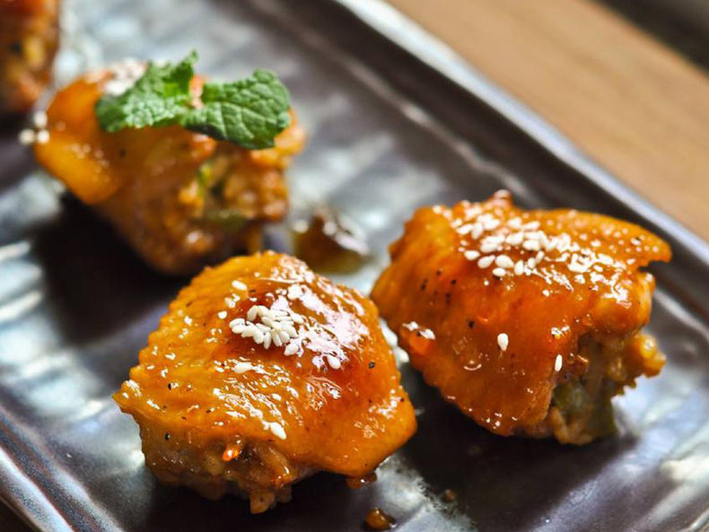 香嫩入味的鸡翅,鲜嫩多汁的蜜汁鸡翅味道超神仙