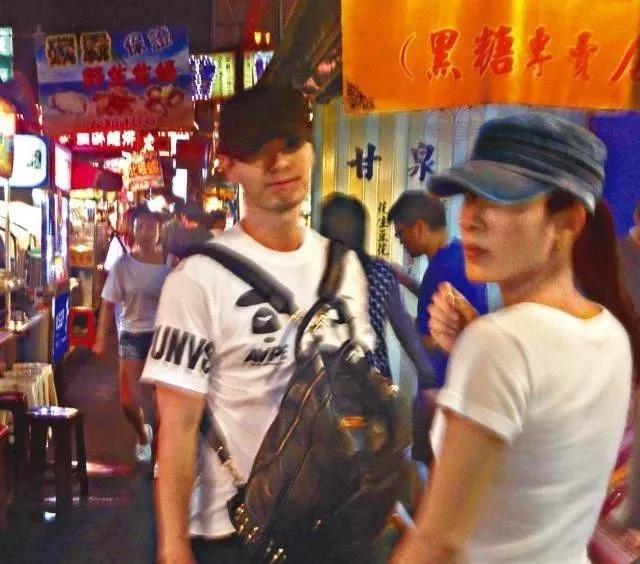 杨怡自曝公主身份后续,杨怡怀孕后首次露面