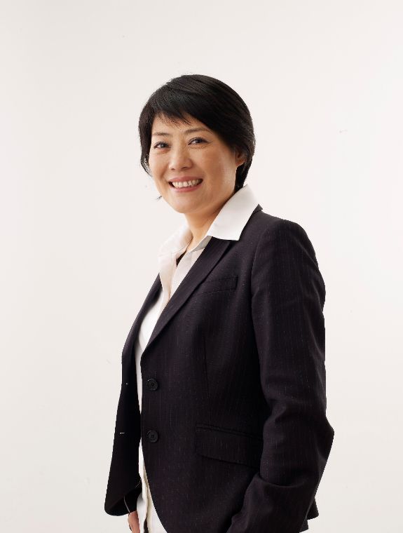 养父性侵养女案最终结果,养父性侵案律师是谁