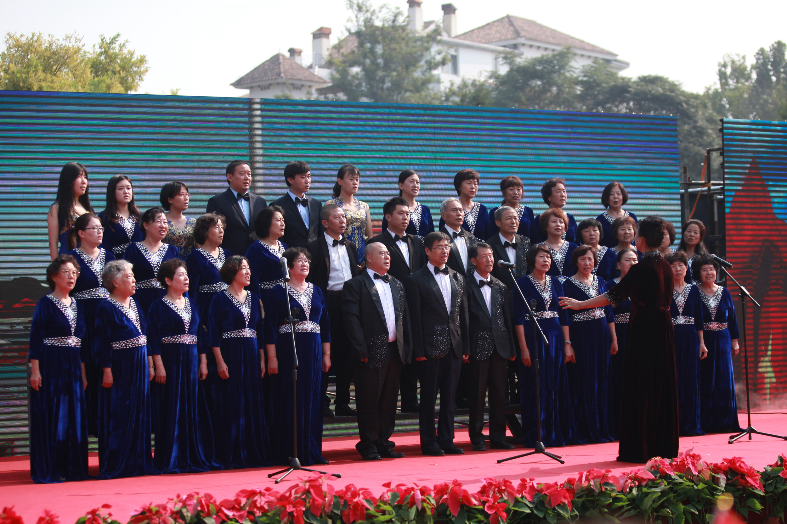 赢海庄园社区“情暖为老迎重阳，我为祖国庆华诞”主题活动顺利举办