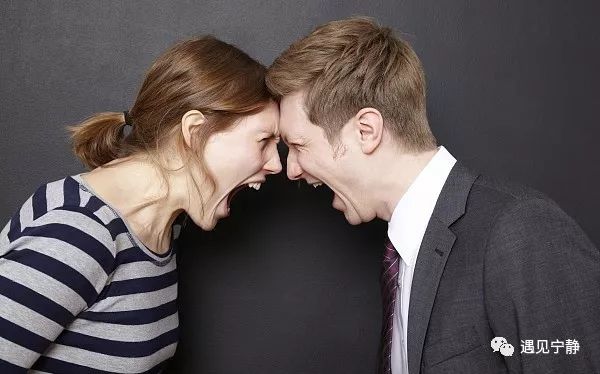 我连袜子都不会洗:父母离开后,比直面死神更可怕的是独立生活