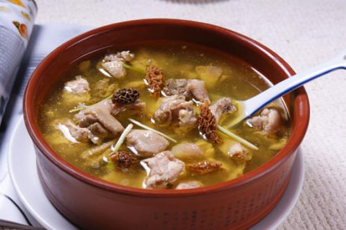 土鸡用什么一起炖比较好,土鸡与什么一起炖最好吃