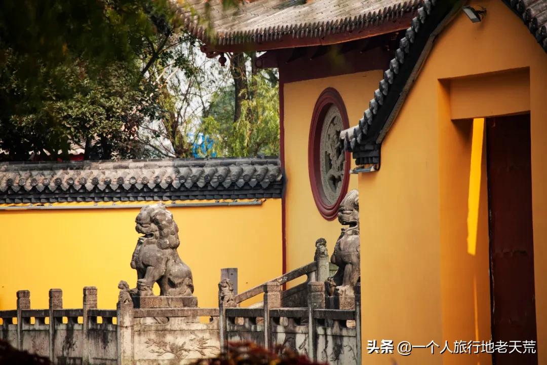 这座被央视挖掘的江南小城，比乌镇古朴，比苏杭好吃