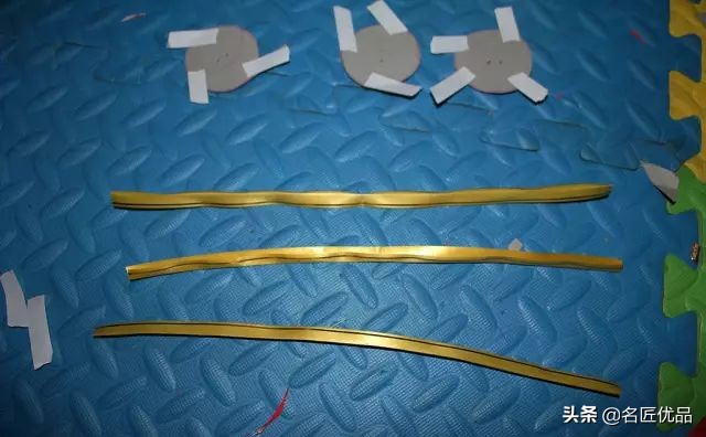 元旦手工彩纸鞭炮,元旦节手工鞭炮