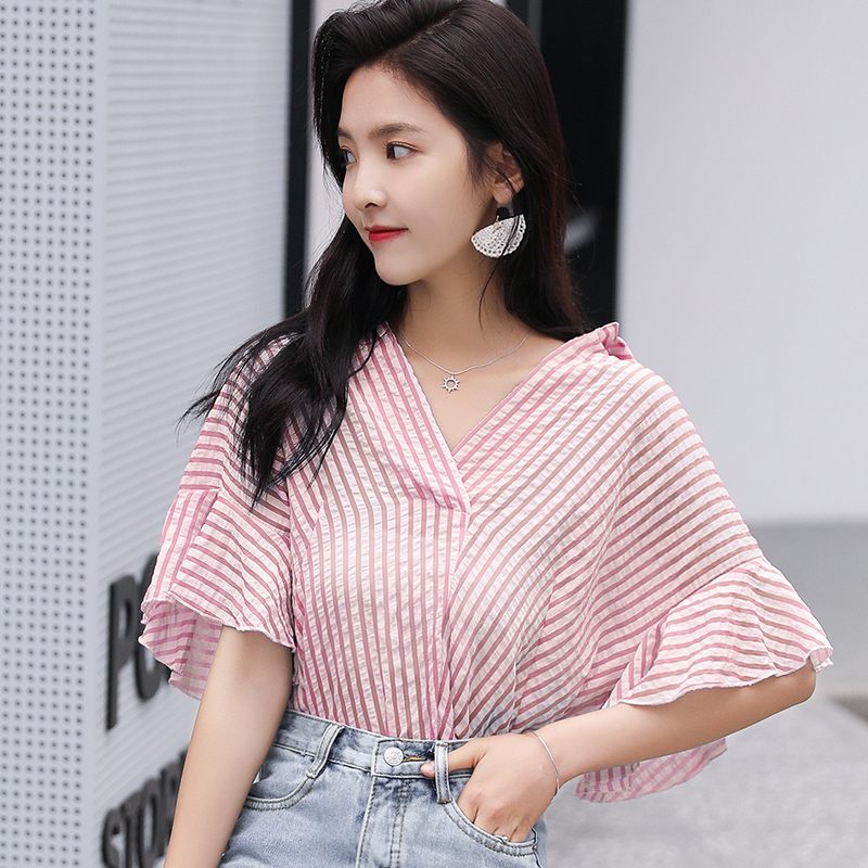雪纺短袖上衣年轻时尚,雪纺短袖上衣夏季中长