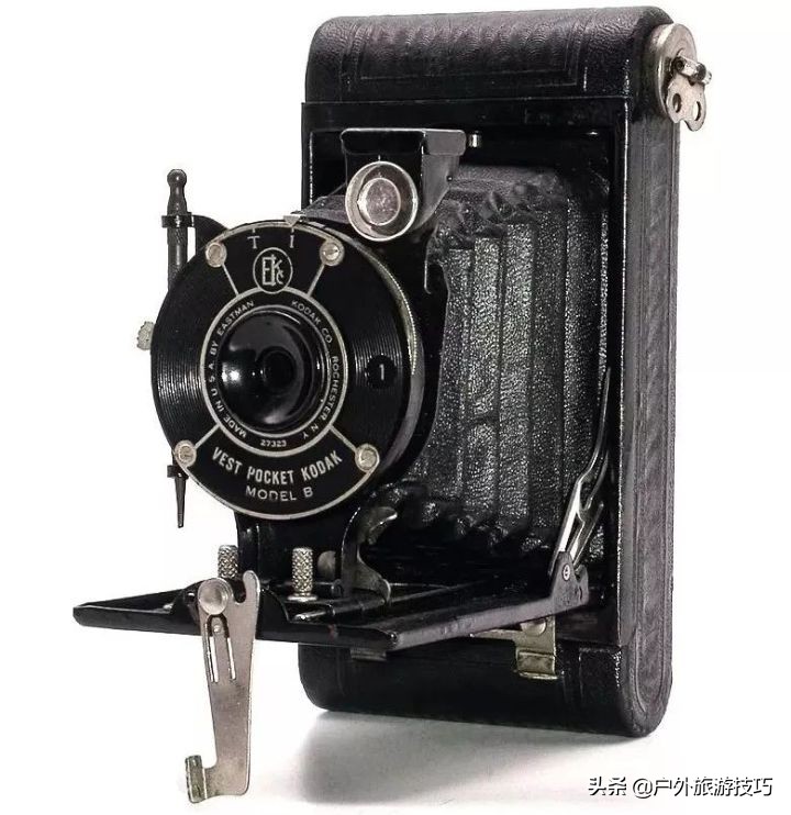记得《攀登者》相机丢了的事吗？摄影在户外探险发展中的简史
