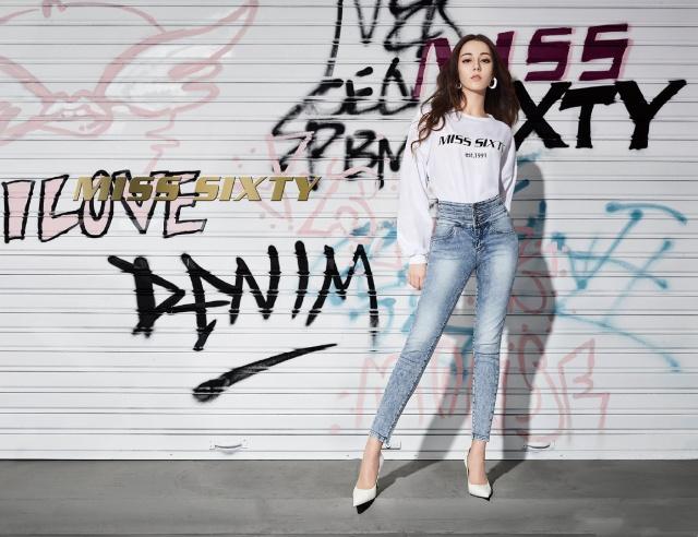 迪丽热巴最新的代言是什么,迪丽热巴最新代言活动现场照