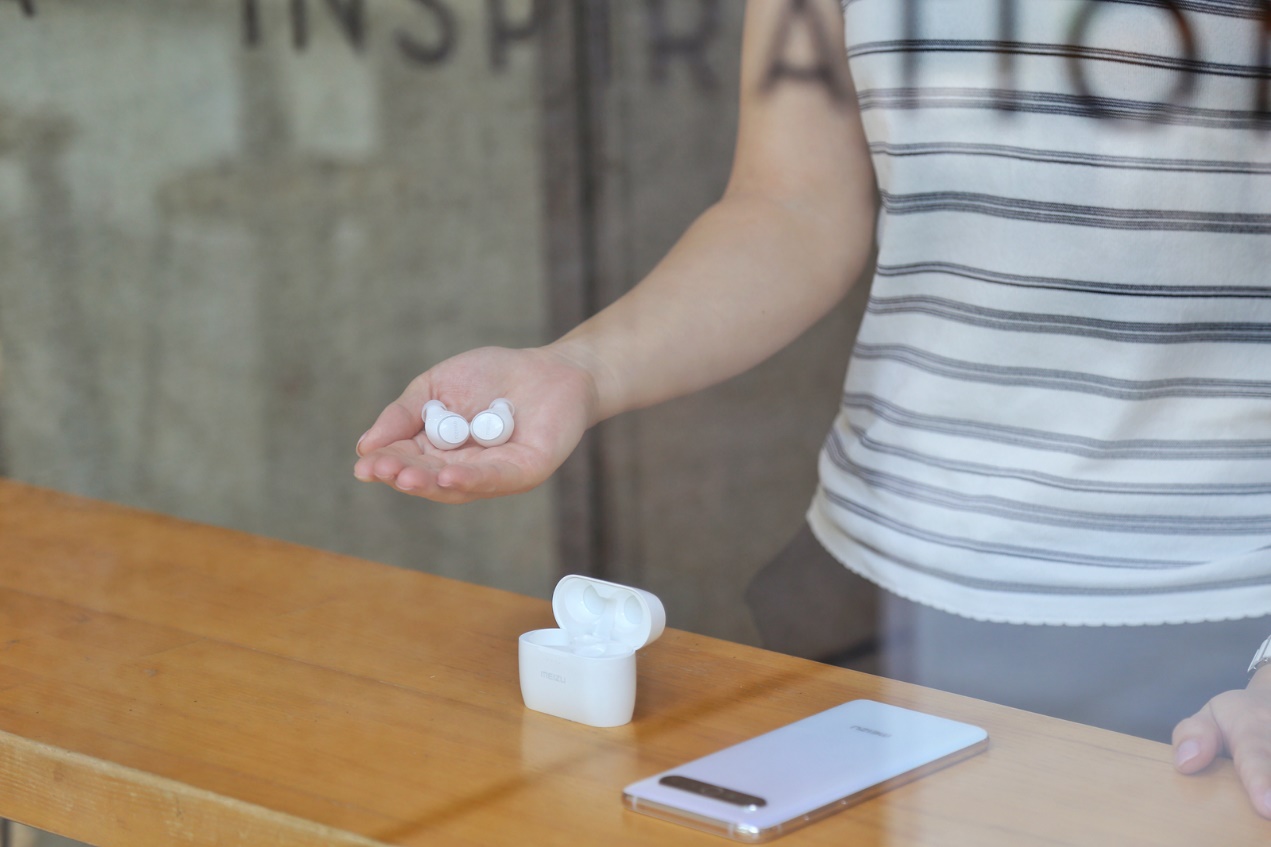 魅族耳机pop2s使用方法,魅族pop2s有黑色吗