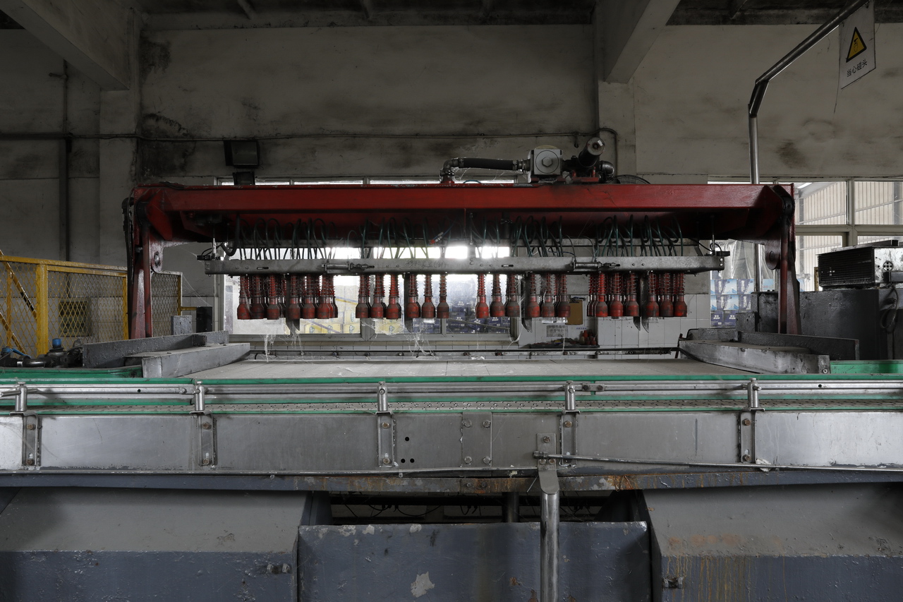 武汉东西湖产的雪花啤酒,东西湖雪花啤酒厂2015年