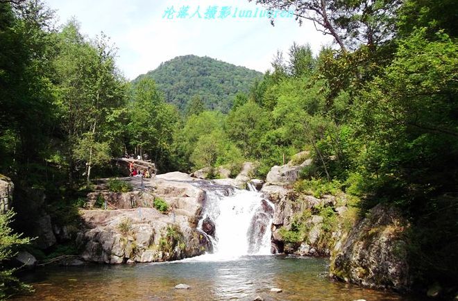 凤凰峡岭南小九寨原生态景区，素有“广东九寨沟”之美誉。不错吧