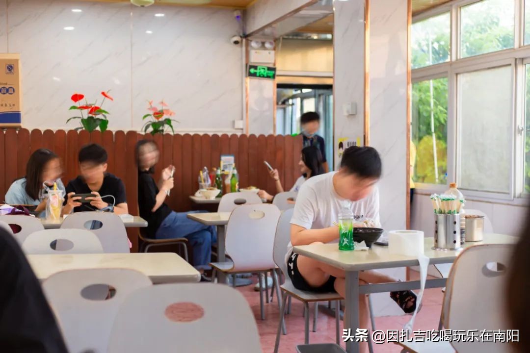 南阳十大苍蝇馆子,南阳必吃的馆子