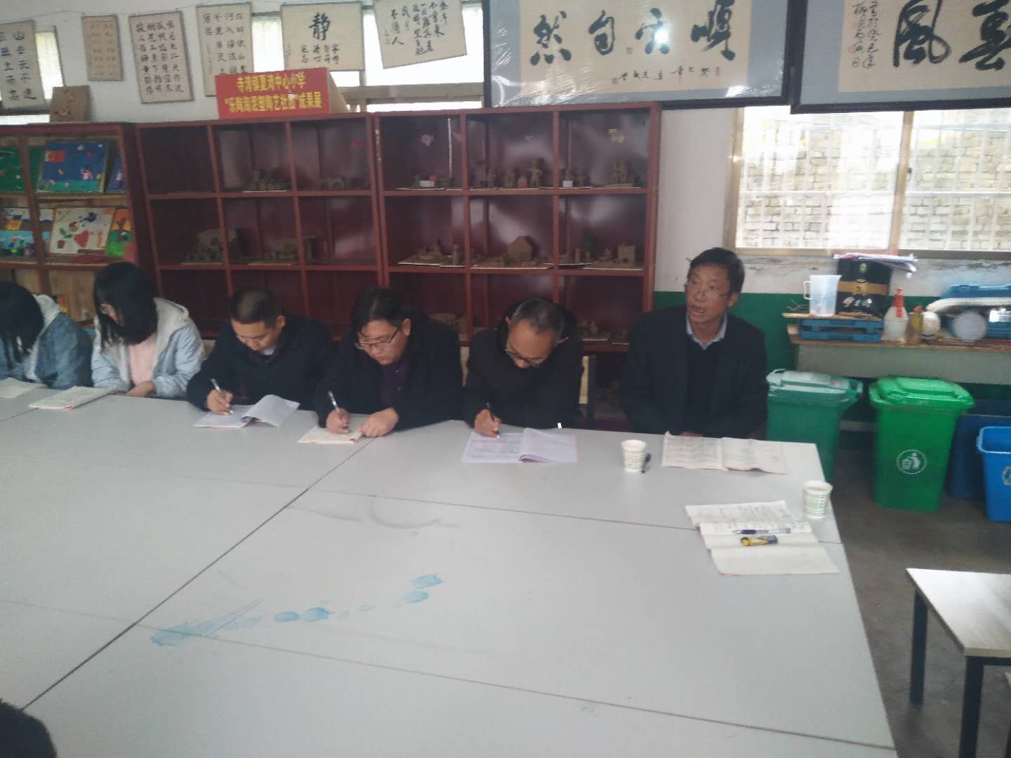 寺湾镇中心学校：蹲点校区，深入课堂，助推教学发展