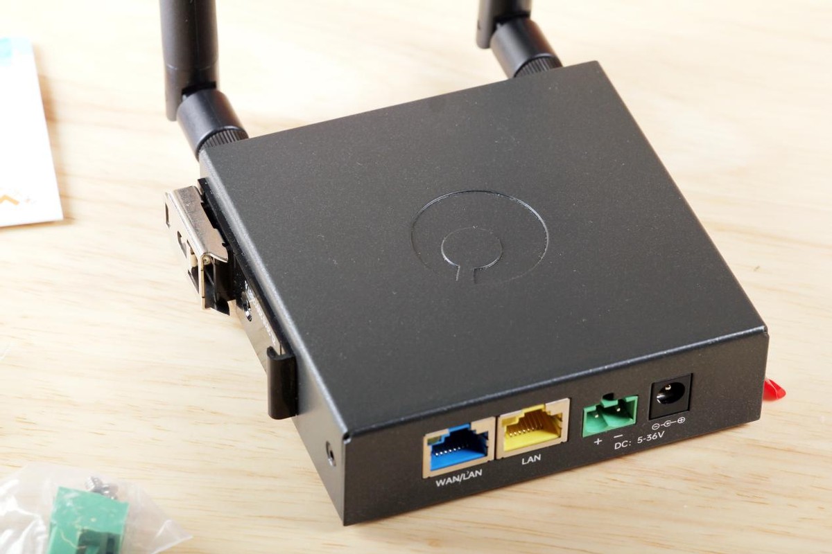 蒲公英4g路由器r300a怎么样,蒲公英r300a路由器如何增强4g信号