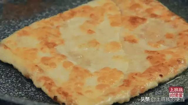 煎饼怎么做好吃又简单又方便,饭店海蛎煎饼正宗做法