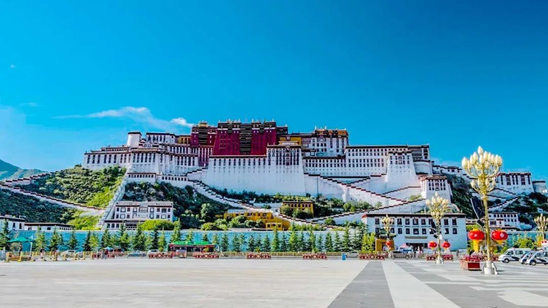 冬日的西藏才是人世间最美的天堂,西藏朝圣路上的美景