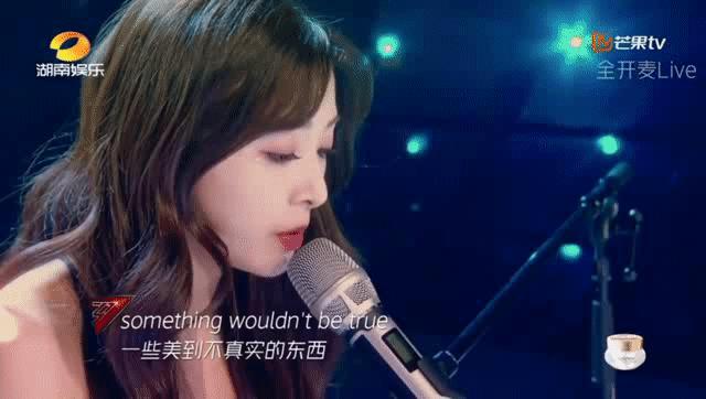 蓝盈莹和张檬对比照,张含韵蓝盈莹合照