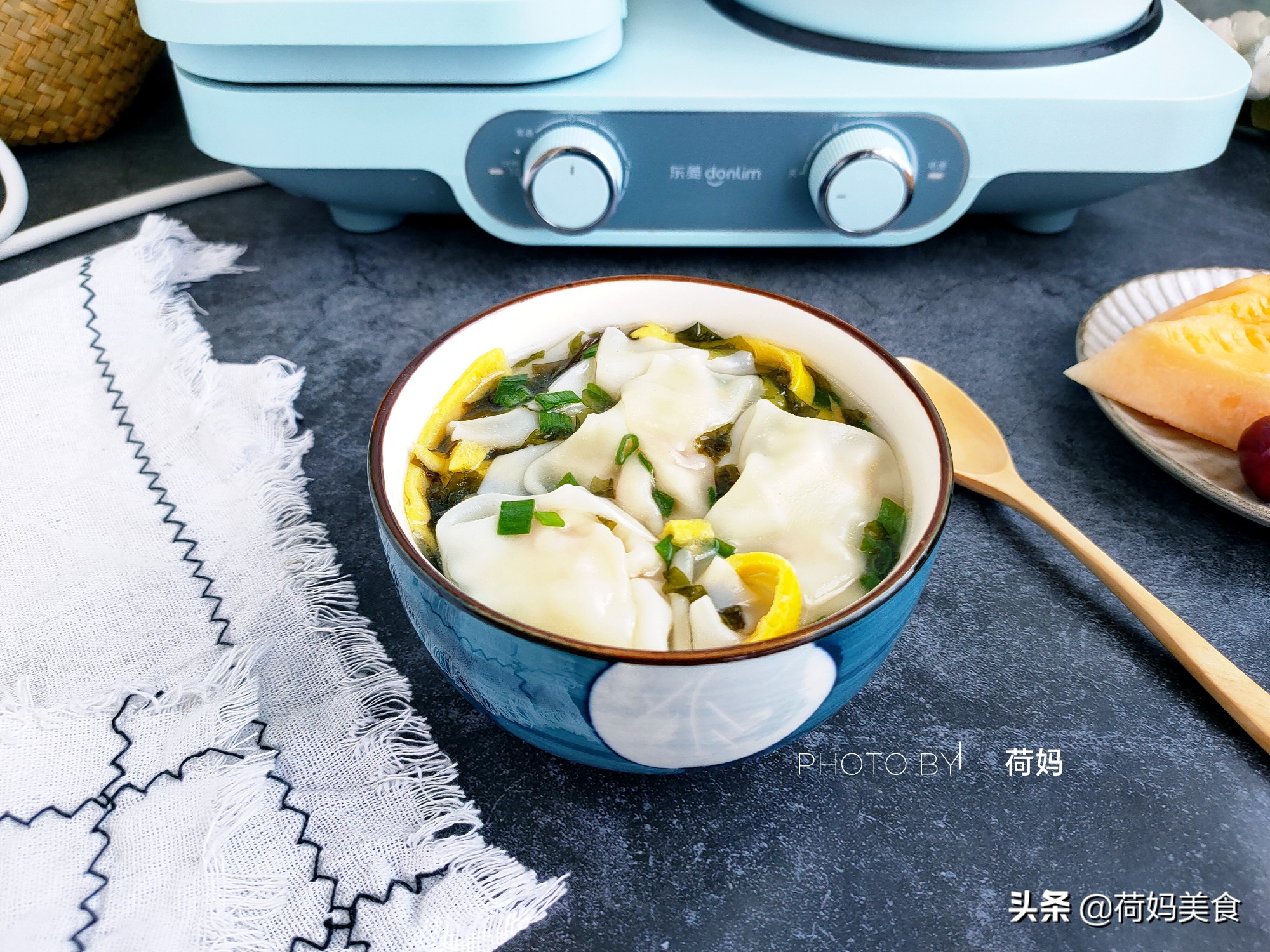 姨妈做的美味佳肴,抄手的馅儿怎么调又嫩又好吃