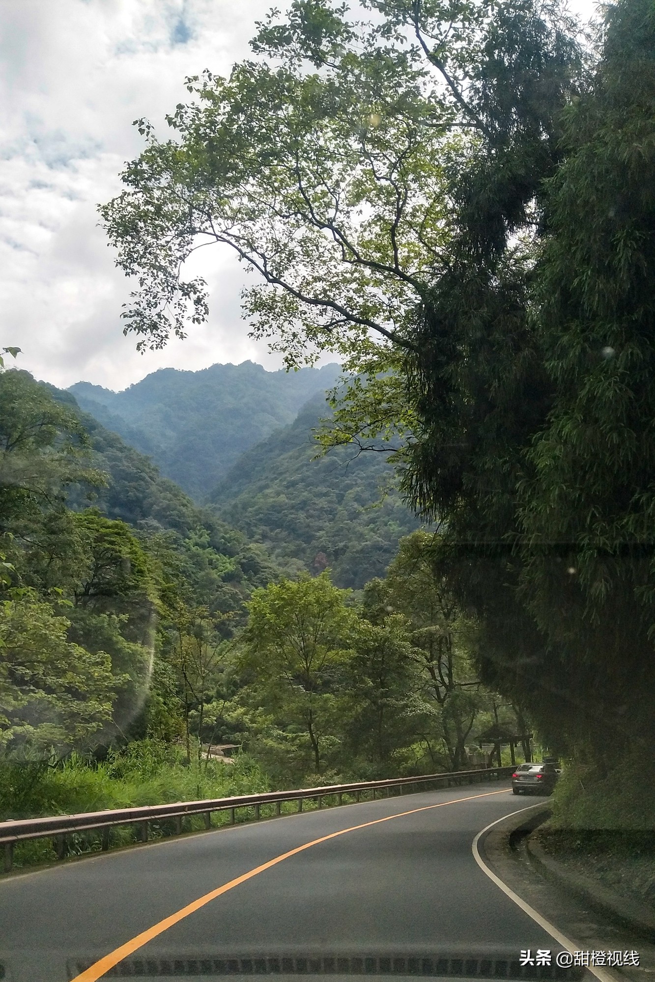 洪雅七里坪温泉小镇,洪雅县七里坪度假区管委会