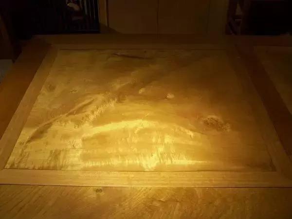 金丝楠木家具收藏价值怎么样,金丝楠木阴沉木家具收藏