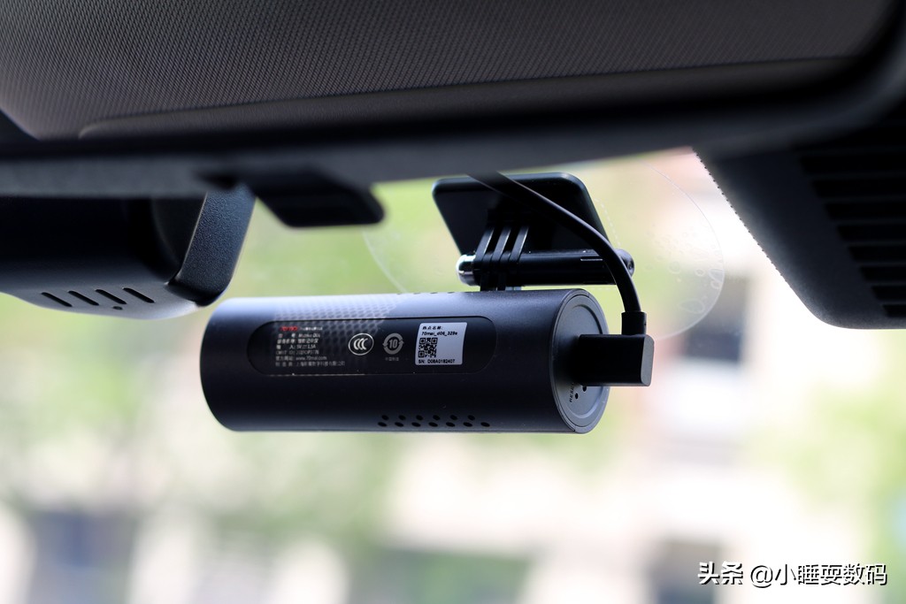 70迈行车记录仪和小米记录仪对比,70迈行车记录仪1s和小米