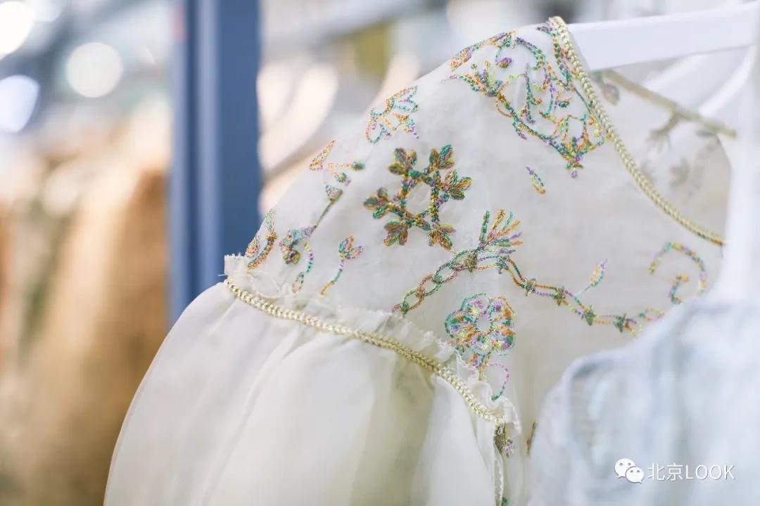 北京新晋时尚仓库1折买明星同款,北京时尚仓库一折