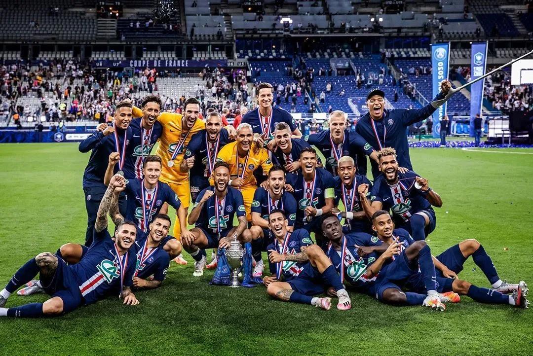 祝好！蒂亚戈-席尔瓦正式告别大巴黎